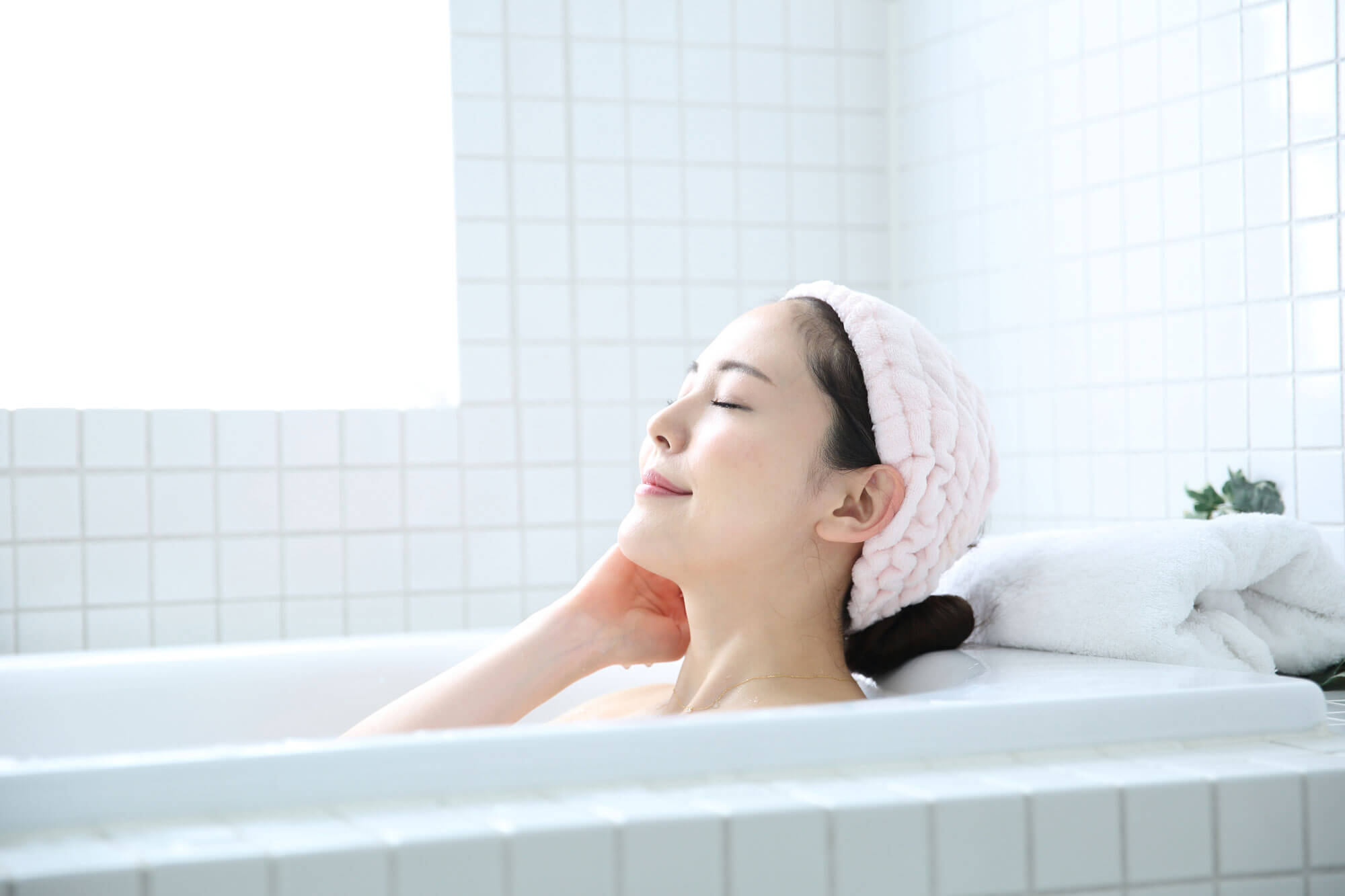 1年で最も寒い今こそ。健美草「玄武ブレンド」で芯まで温もる極上バスタイム